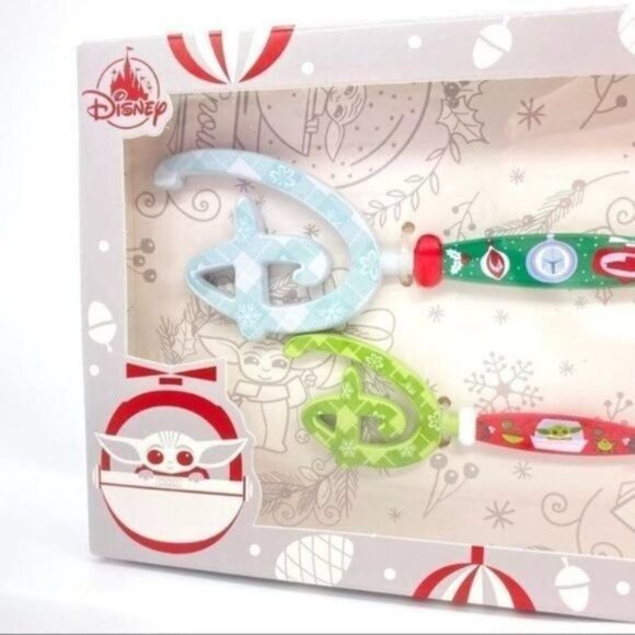 Disney Marvel Heroes Holiday Collectible Special Edition Key New - Picture 3 of 9